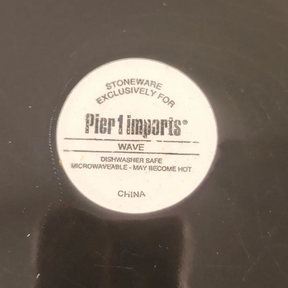 Pier 1 Imports Wave Salad Plate 8 3/8